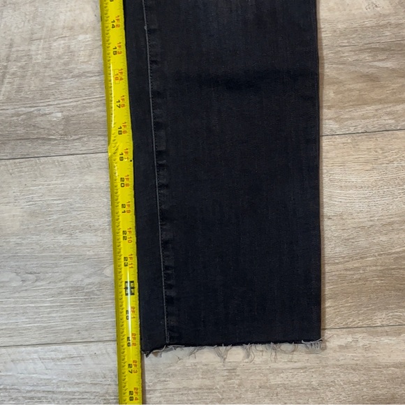 Edwin Bree Slim Straight Crop High Rise Raw Hem Black Wash Jeans Size 29 - Picture 8 of 10
